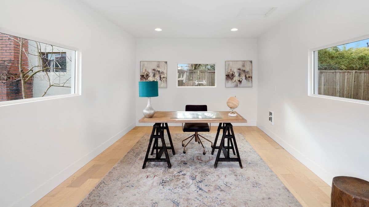 Complete Garage Conversion to Office Gallery Image 3